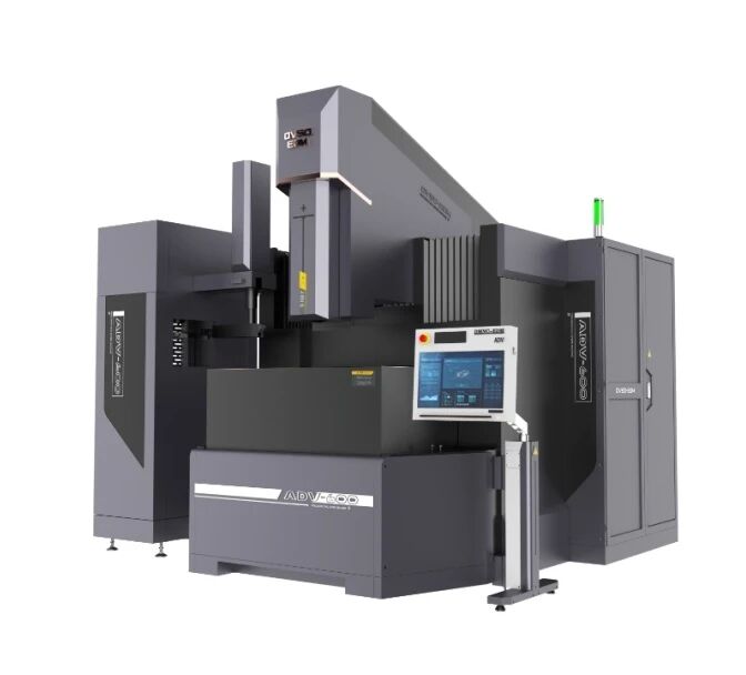 �ж�������й������°��곬���ģרҵչ��2025��ݸ��-����չ