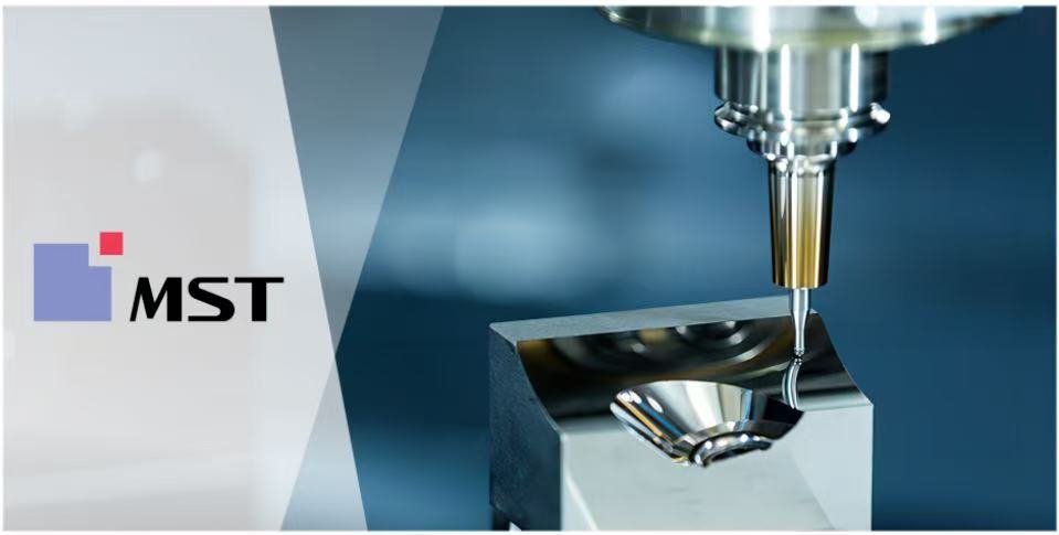 �ж�������й������°��곬���ģרҵչ��2025��ݸ��-����չ